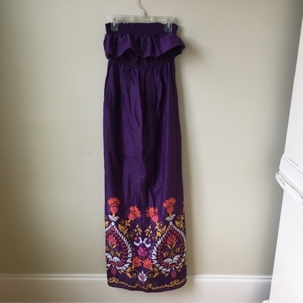 Strapless‎ Coverup